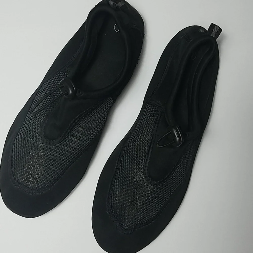 Fashion Beach shoes, Men's black bch shoes, size L